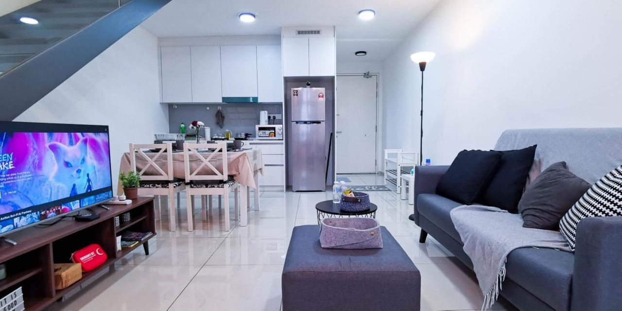 Pangsapuri Ekocheras Loft 5 Pax, #soccertable #abovemall #cozy #freecarpark