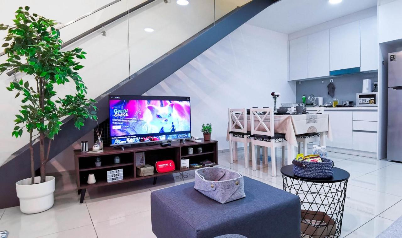 Ekocheras Loft 5 Pax, #soccertable #abovemall #cozy #freecarpark * Kuala Lumpur