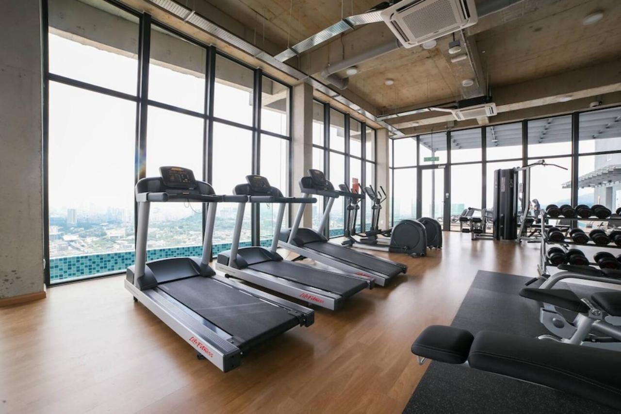 Apartment Ekocheras Loft 5 Pax, #soccertable #abovemall #cozy #freecarpark Kuala Lumpur